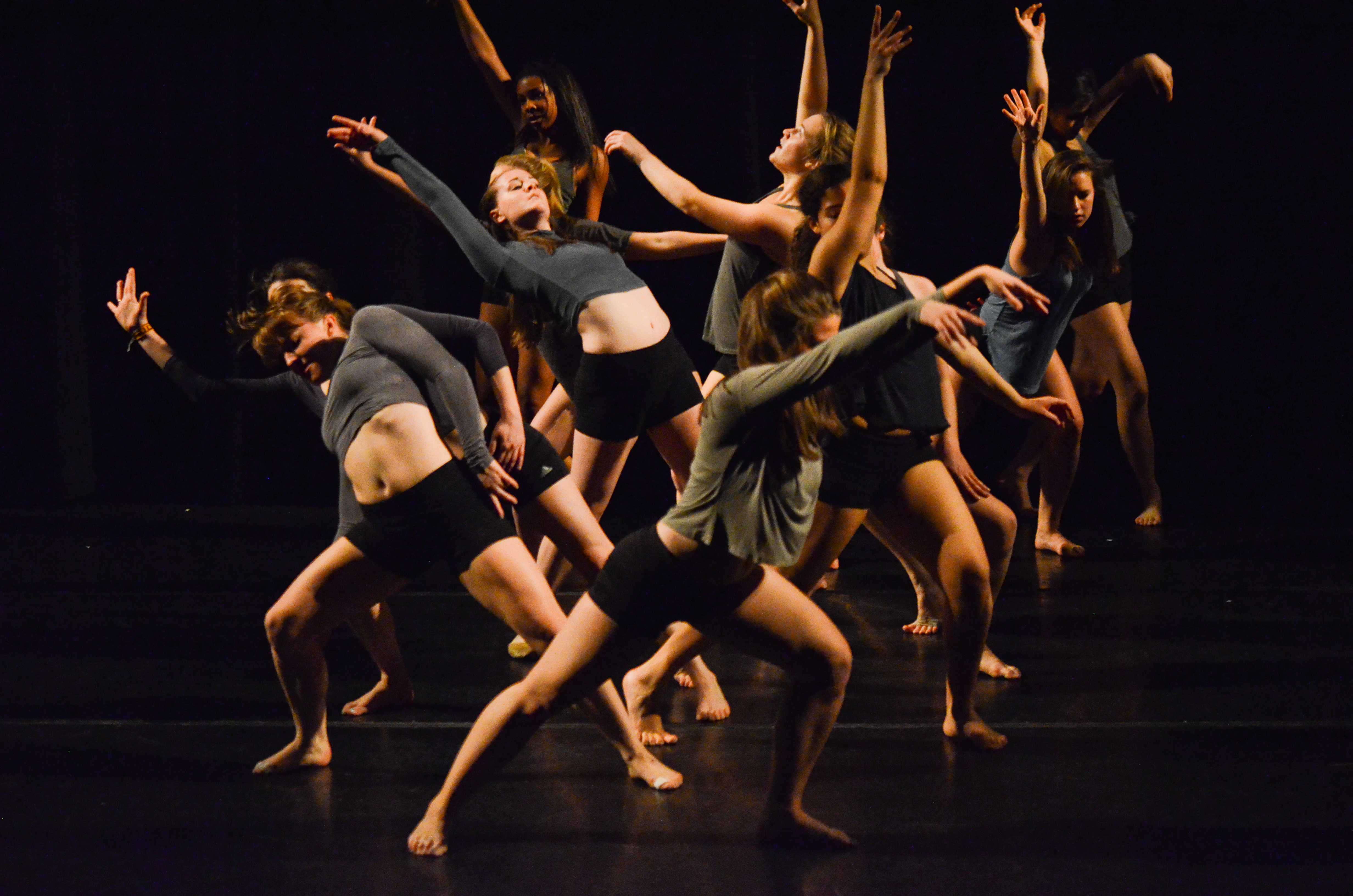 Виды танцев - основные направления, спортивные, бальные и современные танцы